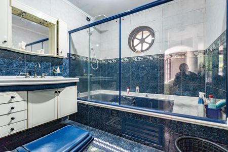 Casa à venda com 150m², 4 quartos e 1 vaga Casa à venda com 150m², 4 quartos e 1 vagaSuite