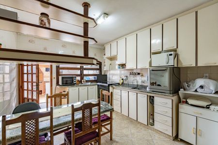 Cozinha de casa à venda com 4 quartos, 150m² em Parque Fongaro, São Paulo