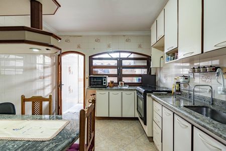 Cozinha de casa à venda com 4 quartos, 150m² em Parque Fongaro, São Paulo