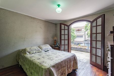 Casa à venda com 150m², 4 quartos e 1 vaga Casa à venda com 150m², 4 quartos e 1 vagaSuite