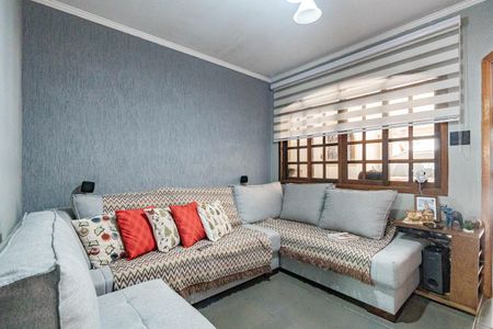 Sala de casa à venda com 4 quartos, 150m² em Parque Fongaro, São Paulo