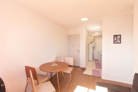 Sala de apartamento para alugar com 2 quartos, 40m² em Campo Grande, Rio de Janeiro