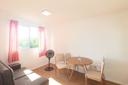 Sala de apartamento para alugar com 2 quartos, 40m² em Campo Grande, Rio de Janeiro