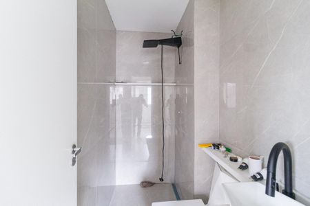 Apartamento para alugar com 45m², 2 quartos e 1 vaga Apartamento para alugar com 45m², 2 quartos e 1 vagaBanheiro