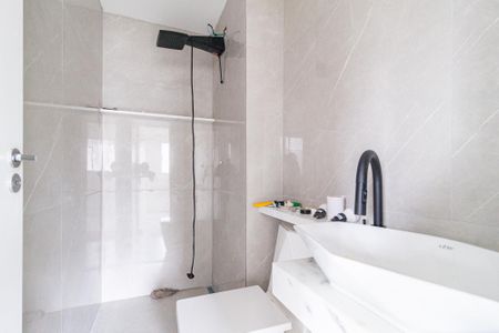 Apartamento para alugar com 45m², 2 quartos e 1 vaga Apartamento para alugar com 45m², 2 quartos e 1 vagaBanheiro