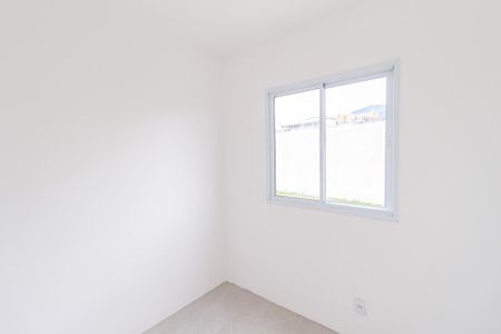 Quarto 1 de apartamento para alugar com 2 quartos, 45m² em Vila Sul Americana, Carapicuíba