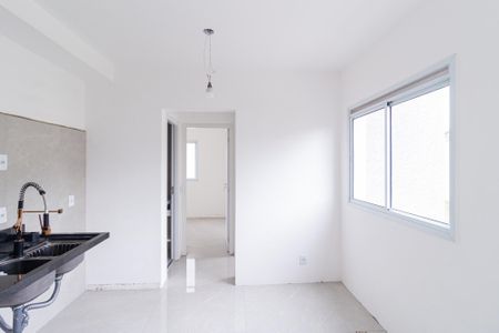 Apartamento para alugar com 45m², 2 quartos e 1 vaga Apartamento para alugar com 45m², 2 quartos e 1 vagaSala/Cozinha
