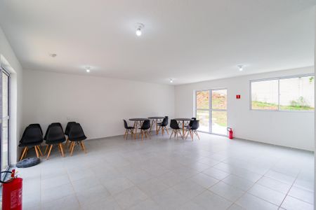 Apartamento para alugar com 40m², 2 quartos e sem vagaÁrea comum - Salão de festas