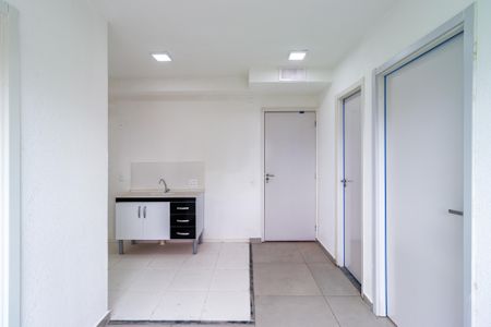 Sala de apartamento para alugar com 2 quartos, 40m² em Vila Suzana, São Paulo