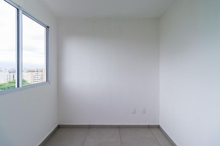 Quarto 2 de apartamento para alugar com 2 quartos, 40m² em Vila Suzana, São Paulo
