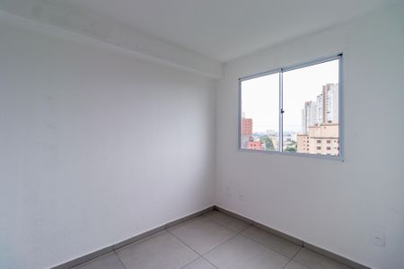 Quarto 1 de apartamento para alugar com 2 quartos, 40m² em Vila Suzana, São Paulo
