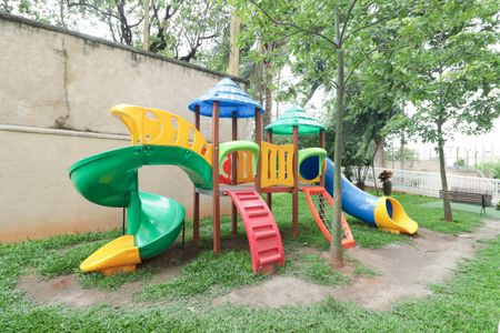 Apartamento à venda com 65m², 3 quartos e 1 vaga Apartamento à venda com 65m², 3 quartos e 1 vagaPlayground