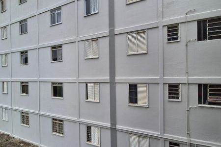 Vista do Quarto 2 de apartamento para alugar com 2 quartos, 52m² em Parque Residencial Vila União, Campinas