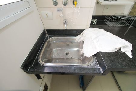 Apartamento para alugar com 64m², 2 quartos e 1 vagaÁrea de Serviço