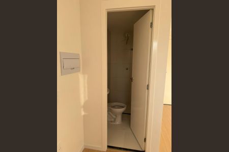 Foto 02 de kitnet/studio à venda com 1 quarto, 17m² em Vila Dom Pedro I, São Paulo