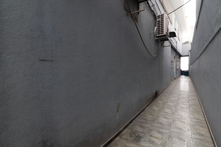 Casa à venda com 450m², 5 quartos e sem vaga Casa à venda com 450m², 5 quartos e sem vagaCorredor