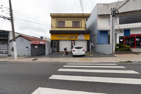 Casa à venda com 450m², 5 quartos e sem vaga Casa à venda com 450m², 5 quartos e sem vagaFachada
