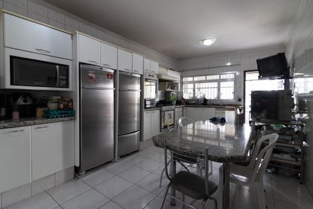 Casa à venda com 450m², 5 quartos e sem vaga Casa à venda com 450m², 5 quartos e sem vagaCozinha