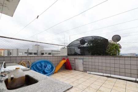Casa à venda com 450m², 5 quartos e sem vaga Casa à venda com 450m², 5 quartos e sem vagaQuintal