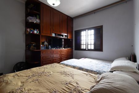 Casa à venda com 450m², 5 quartos e sem vaga Casa à venda com 450m², 5 quartos e sem vagaQuarto 1