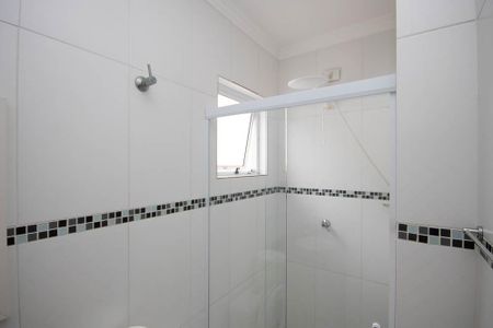 Casa para alugar com 65m², 2 quartos e 1 vagaBanheiro da Suíte 1