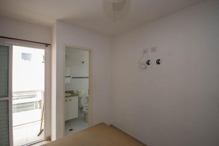 Suíte 1 de casa para alugar com 2 quartos, 65m² em Vila Irmaos Arnoni, São Paulo
