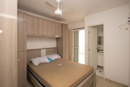 Suíte 1 de casa para alugar com 2 quartos, 65m² em Vila Irmaos Arnoni, São Paulo