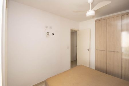 Suíte 1 de casa para alugar com 2 quartos, 65m² em Vila Irmaos Arnoni, São Paulo