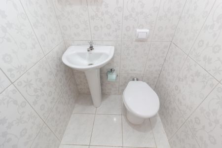 Apartamento para alugar com 71m², 2 quartos e sem vagaBanheiro da Suíte