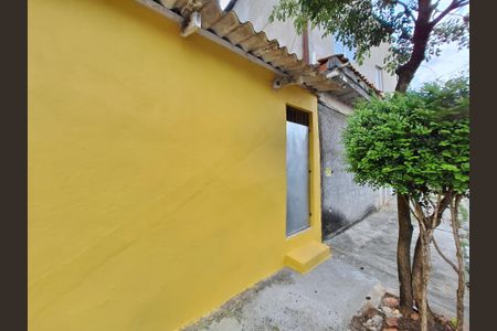 Apartamento para alugar com 71m², 2 quartos e sem vagaFachada