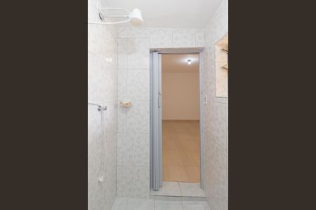 Apartamento para alugar com 71m², 2 quartos e sem vagaBanheiro da Suíte