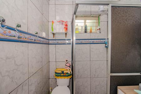 Casa à venda com 140m², 3 quartos e sem vagaBanheiro 2