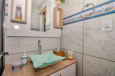 Casa à venda com 140m², 3 quartos e sem vagaBanheiro 2