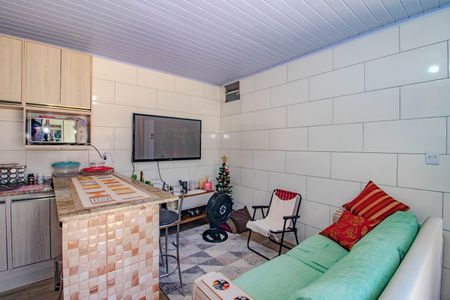 Casa à venda com 140m², 3 quartos e sem vagaSala - Casa Fundos