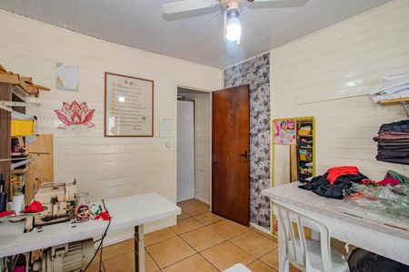 Casa à venda com 140m², 3 quartos e sem vagaEscritório