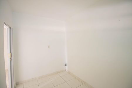 Quarto 2 de casa para alugar com 2 quartos, 65m² em Jardim Alcântara, São Gonçalo