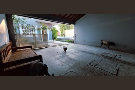 Casa à venda com 423m², 4 quartos e 5 vagas