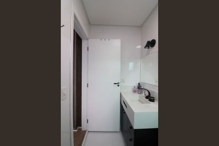 Apartamento à venda com 83m², 3 quartos e 2 vagasQuarto 1 Suíte Banheiro