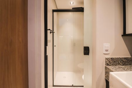 Studio à venda com 33m², 1 quarto e 1 vaga Studio à venda com 33m², 1 quarto e 1 vagaBanheiro