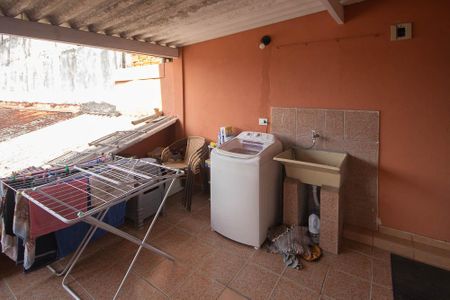 Casa à venda com 104m², 2 quartos e 1 vagaQuintal / Churrasqueira / Área de Serviço