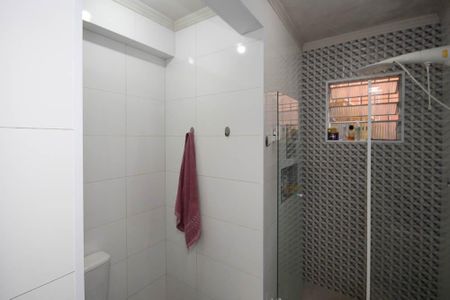 Casa à venda com 104m², 2 quartos e 1 vagaBanheiro 