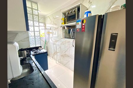 Apartamento à venda com 52m², 2 quartos e 1 vaga Apartamento à venda com 52m², 2 quartos e 1 vagaCozinha