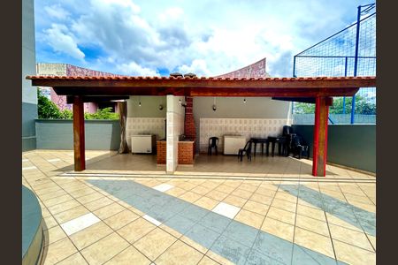 Apartamento à venda com 52m², 2 quartos e 1 vaga Apartamento à venda com 52m², 2 quartos e 1 vagaÁrea comum - Churrasqueira