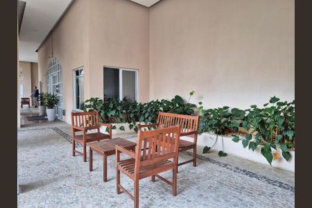 Apartamento à venda com 74m², 3 quartos e 1 vagaÁrea comum 