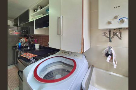 Apartamento à venda com 74m², 3 quartos e 1 vagaÁrea de Serviço 