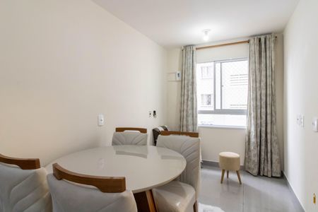Sala de apartamento à venda com 2 quartos, 36m² em Vila das Bandeiras, Guarulhos