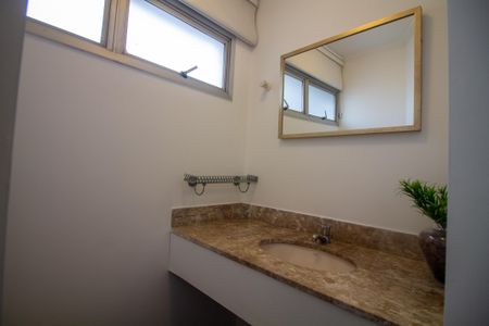 Apartamento para alugar com 129m², 3 quartos e 3 vagasLavabo