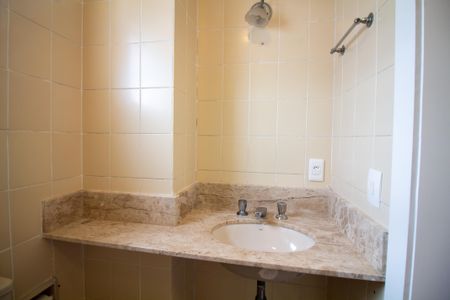 Apartamento para alugar com 129m², 3 quartos e 3 vagasBanheiro da Suíte