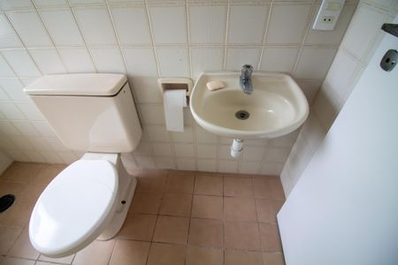 Apartamento para alugar com 129m², 3 quartos e 3 vagasBanheiro de Serviço