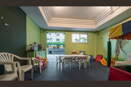 Apartamento para alugar com 129m², 3 quartos e 3 vagasÁrea comum - Brinquedoteca